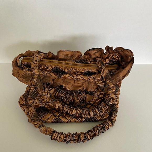 Laila Rowe Cosmetic Toiletry Bag Top Zip Closure - Picture 3 of 8